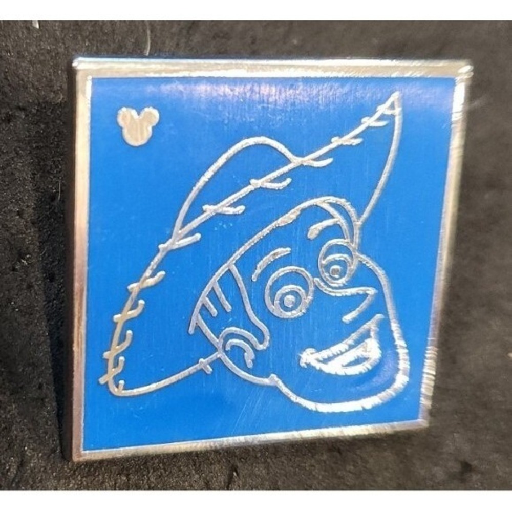 Disney Pin Toy Story Sheriff Woody Blue Character Outline Hidden Mickey 66618